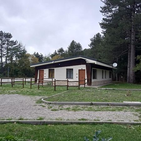 טברנה Chalet Lago מראה חיצוני תמונה
